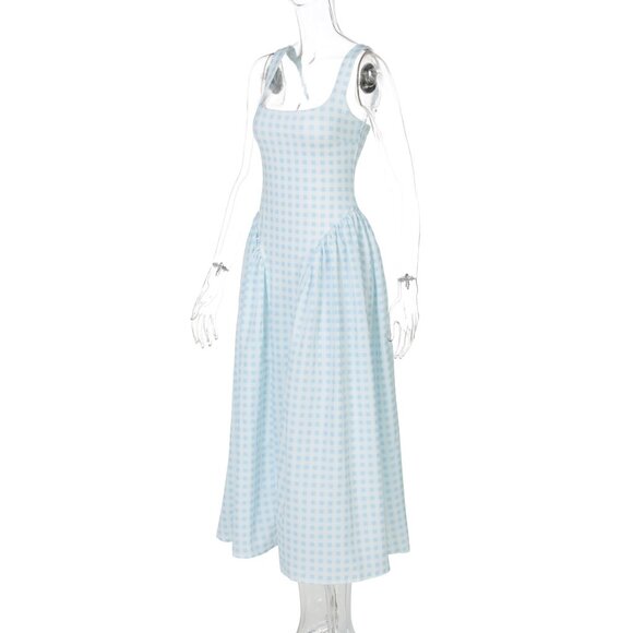 ☀️ The Perfect Gingham Fit-and-Flare Midi Dress 🌷 - Picture 6 of 9
